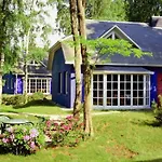 Meeressterne Strandhaeuser Blankenfohrt