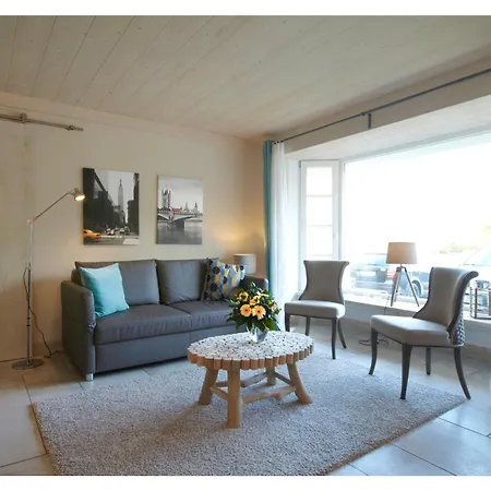 Strandhäuser Blankenfohrt