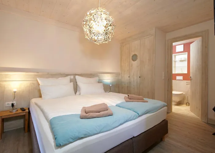 Strandhäuser Blankenfohrt