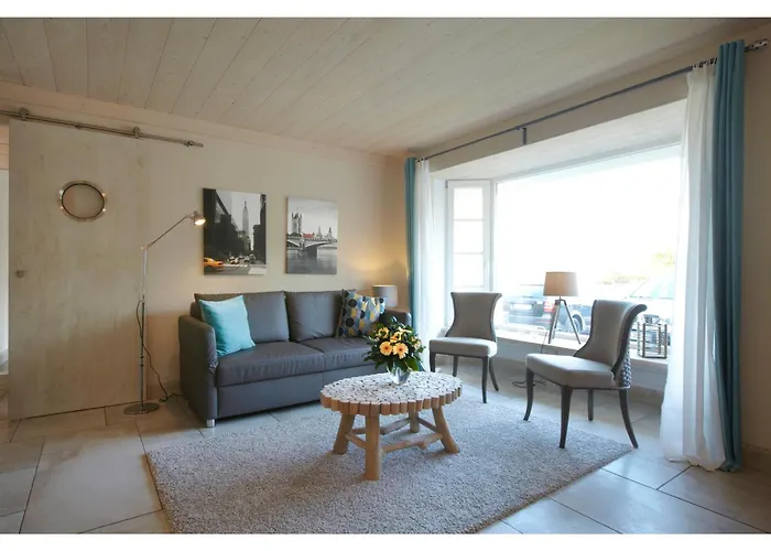 Strandhäuser Blankenfohrt